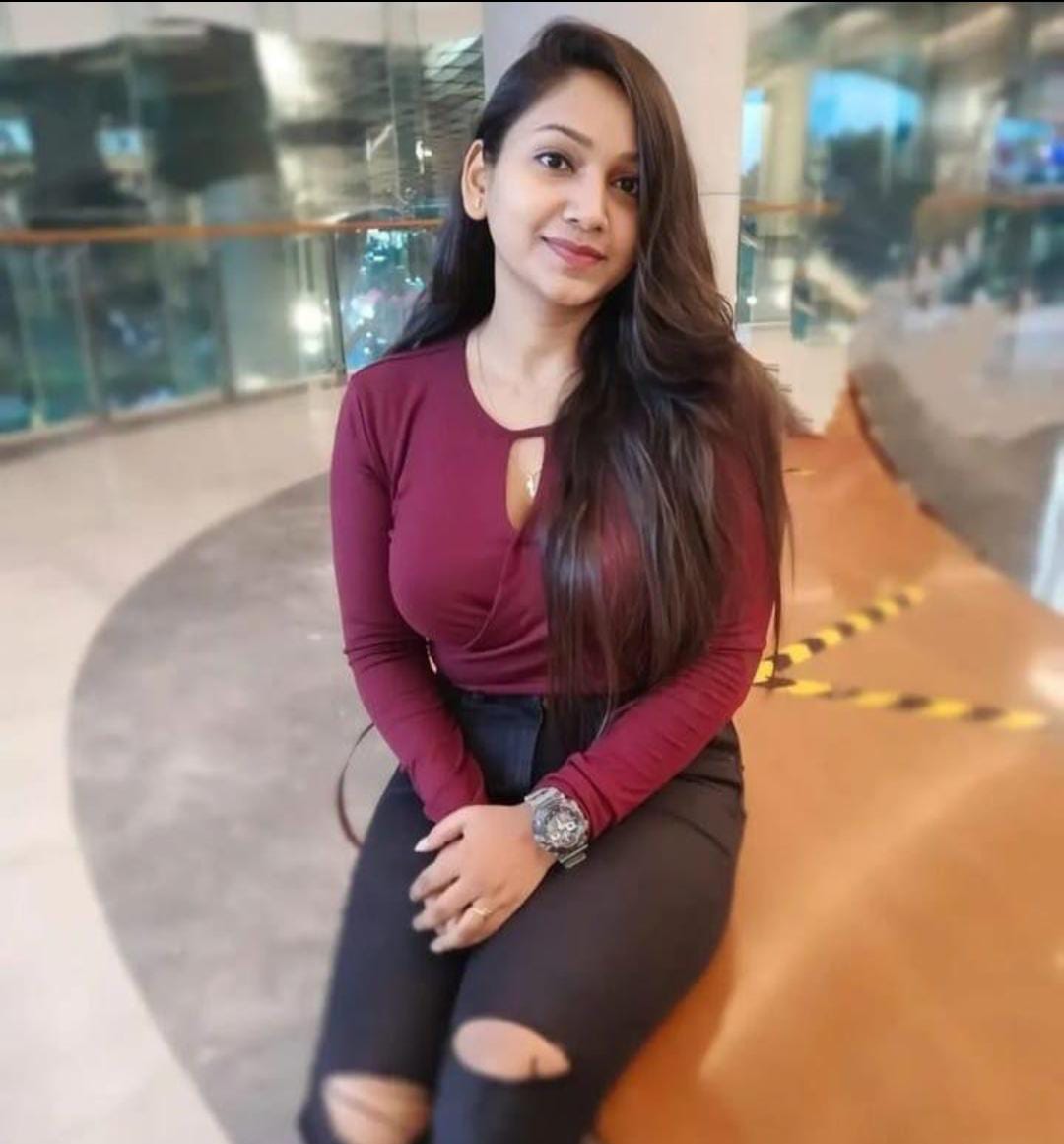 Call Girls in Civil Lines
